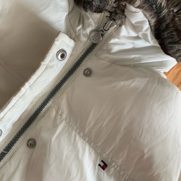 🤍TOMMY HILFIGER COAT FOR KIDS - Picture 6 of 6